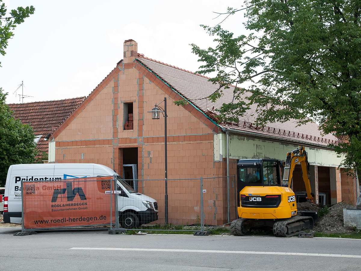 Pfarrheim und Pfarrhaus Münchsmünster